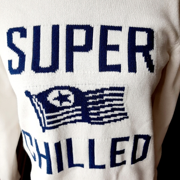 H & M CREWNECK SWEATER - Picture 4 of 7